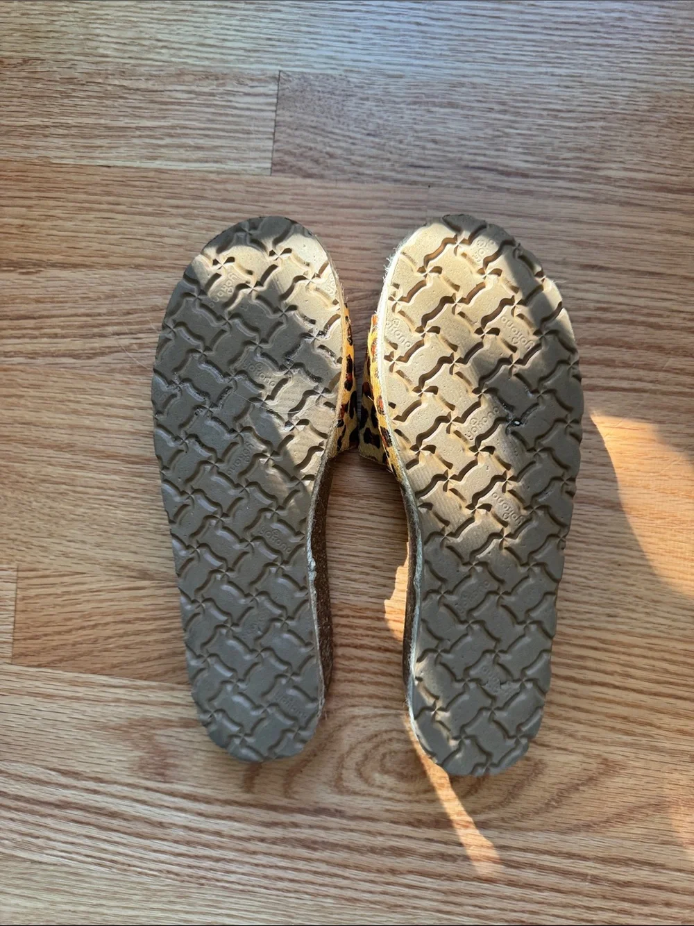 Leopard Print Slide Sandals - Tan/Brown